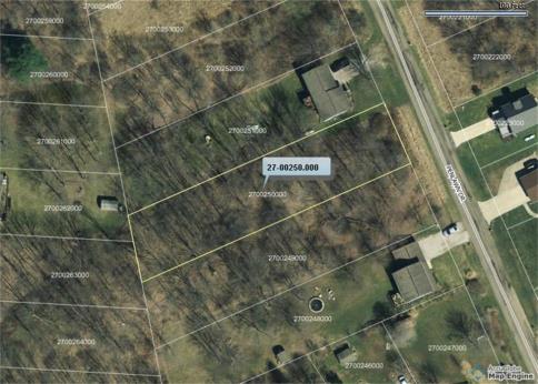 Lot 250 Country Club Subdivision Howard Ohio 43028 at The Apple Valley Lake
